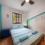 La Tortuga Hostel