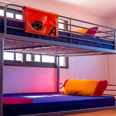 La Tortuga Хостел *